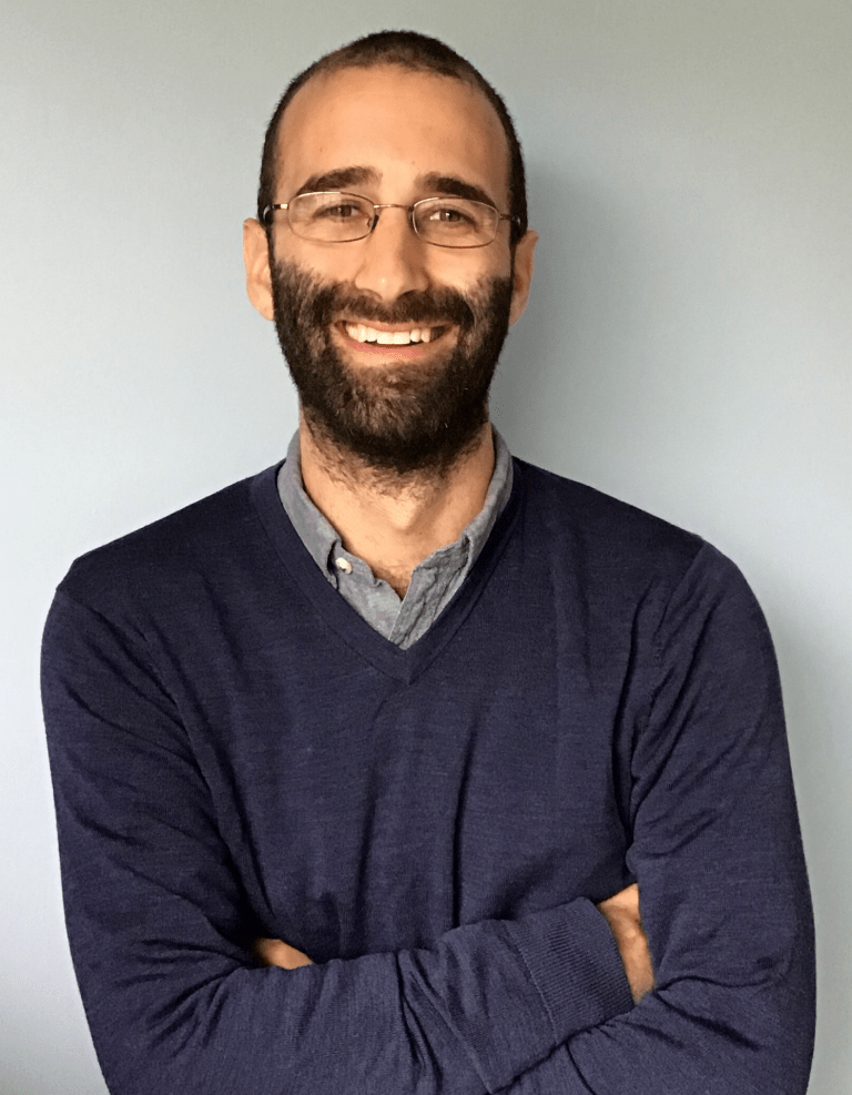Adam Dean headshot