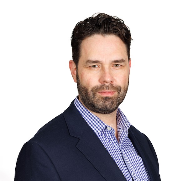 Emmanuel Teitelbaum headshot