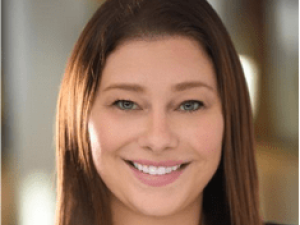 Sarah Hirsch headshot