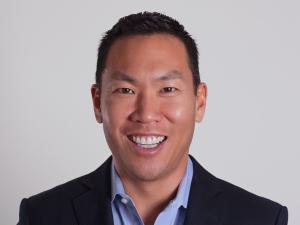 Anthony Yu headshot