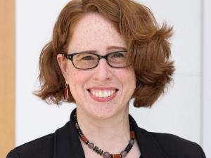 Nina Kelsey headshot