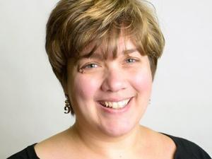 Jennifer Spencer headshot