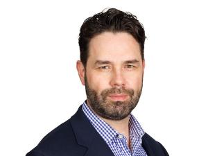Emmanuel Teitelbaum headshot
