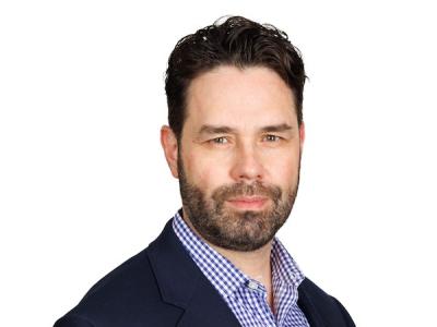 Emmanuel Teitelbaum headshot