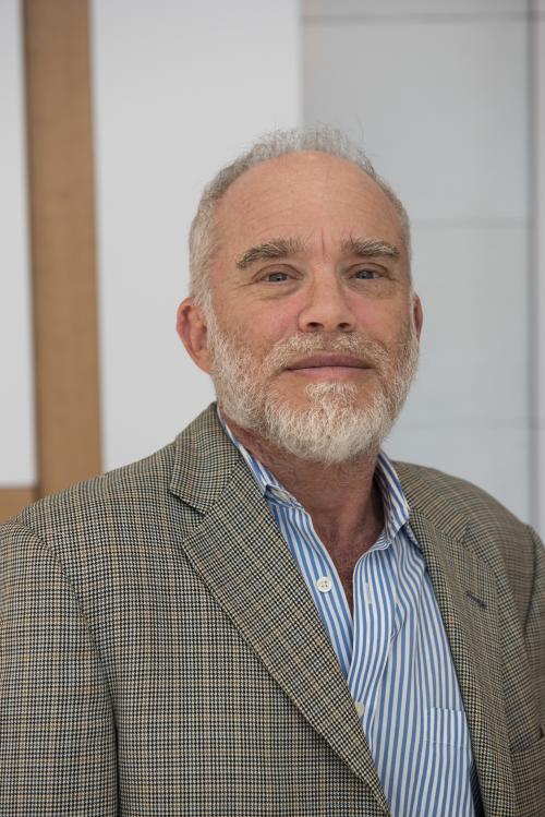 Robert Weiner headshot