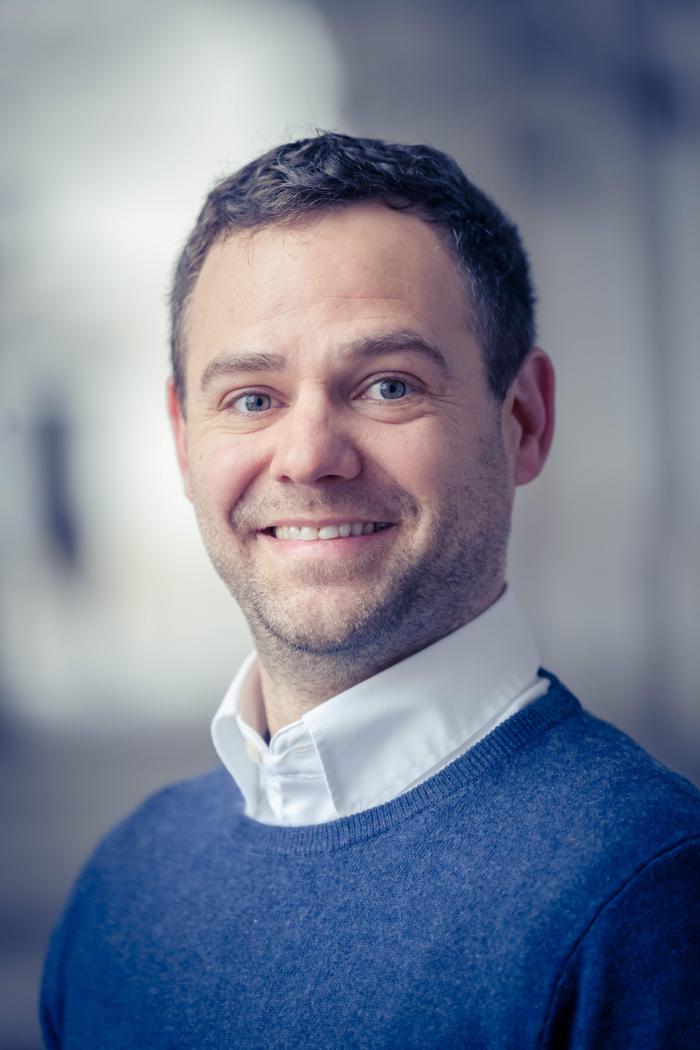 David Szakonyi headshot