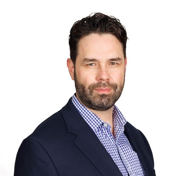 Emmanuel Teitelbaum headshot