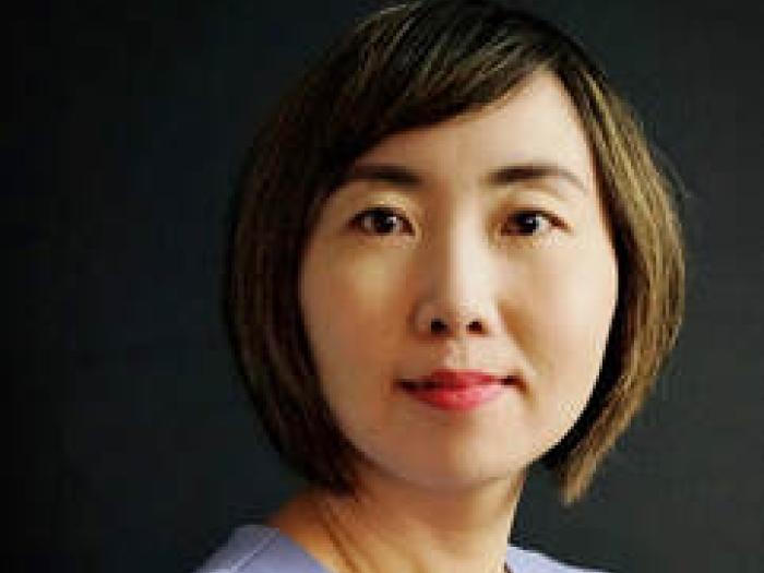 Maggie Chen headshot